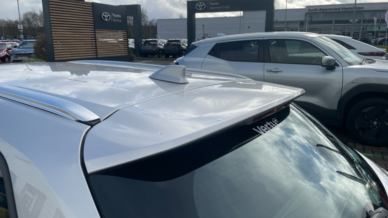 Toyota Corolla 1.8 VVT-i Hybrid Icon Tech 5dr CVT Hybrid Estate